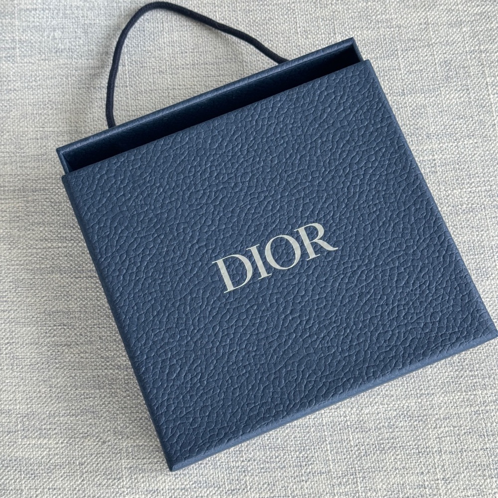 Dior gift box